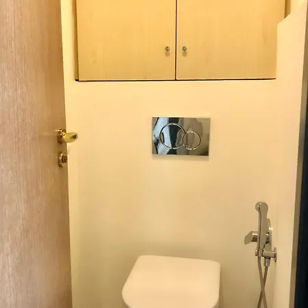 Apartment Monaco, Elegant & Quiet Renovated Apartment, In Fontvieille District, With Terrace & Pool, 15Min Walk To F1 Grand Prix *